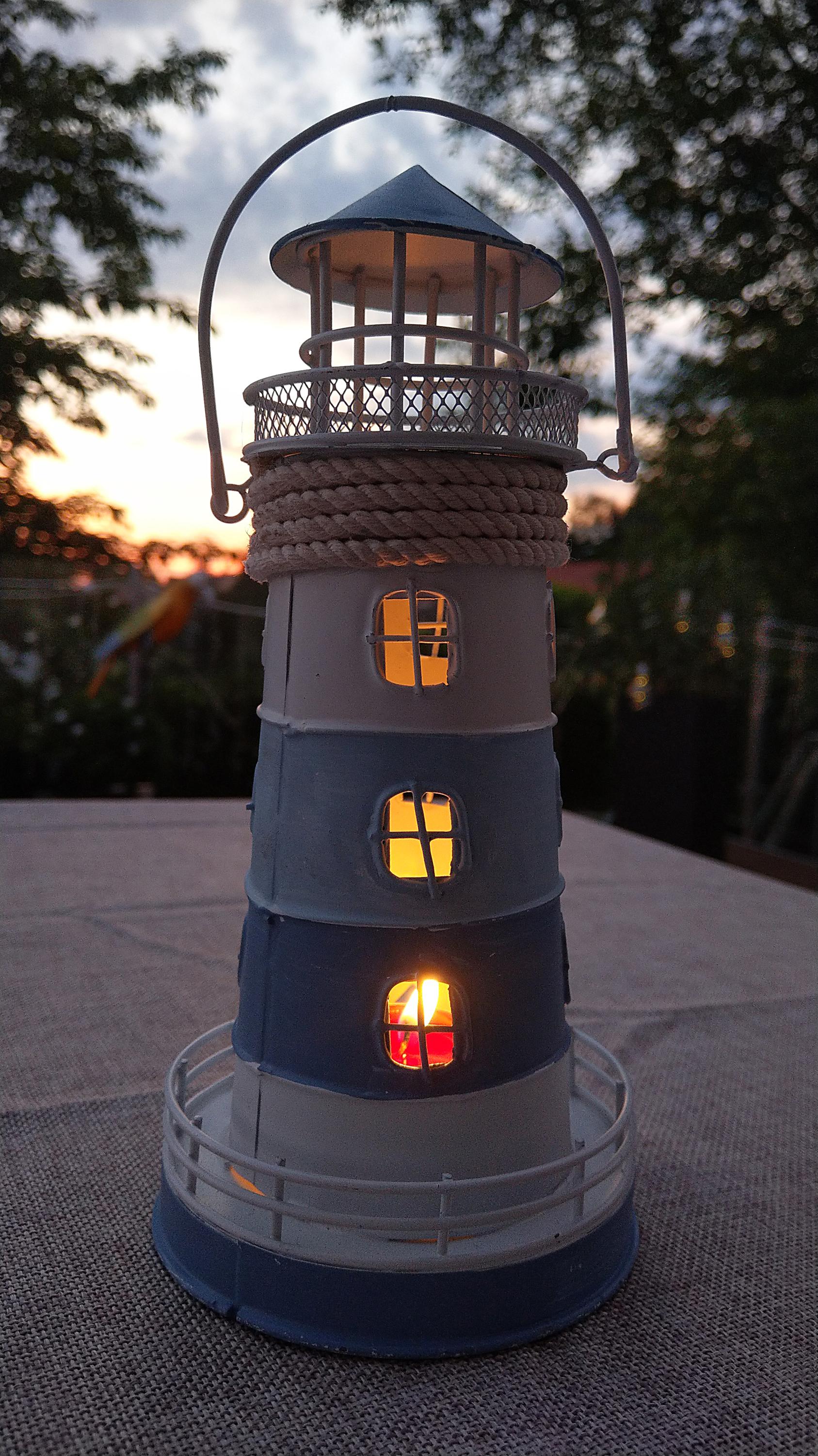 2tlg Set Teelichthalter Rettungsring b/w Ø 9cm & Leuchtturm mit Haus 24cm 